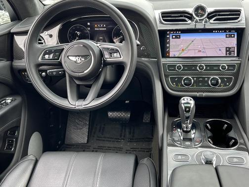 2022 Bentley Bentayga V8