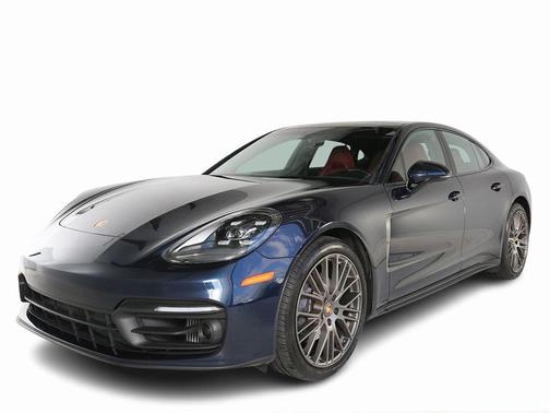 2023 Porsche Panamera 4 Platinum Edition
