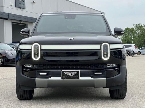 Midnight 2024 Rivian R1S Adventure Quad Motor Large Pack