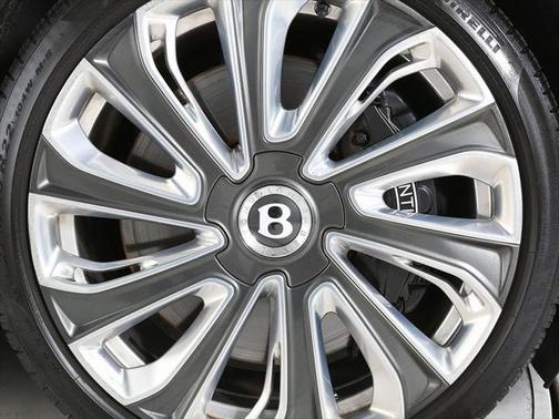 2022 Bentley Continental GT V8