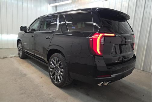 2025 GMC Yukon Denali Ultimate