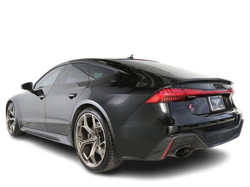 Sebring Black Crystal Effect 2024 Audi RS 7 4.0T Performance