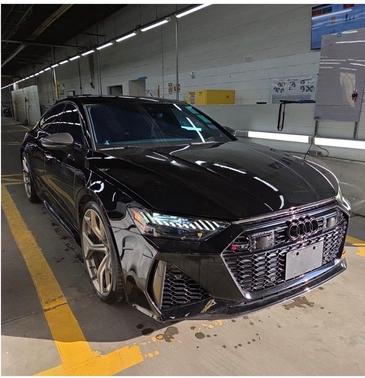 Sebring Black Crystal Effect 2024 Audi RS 7 4.0T Performance