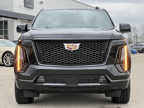 2026 Cadillac Escalade ESV Sport