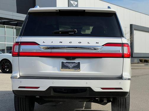 2018 Lincoln Navigator Black Label