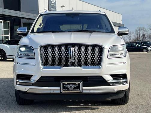 2018 Lincoln Navigator Black Label