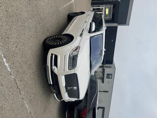 2018 Lincoln Navigator Black Label