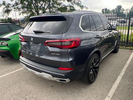 Arctic Gray Metallic 2019 BMW X5 xDrive40i