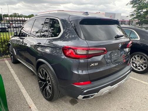 Arctic Gray Metallic 2019 BMW X5 xDrive40i