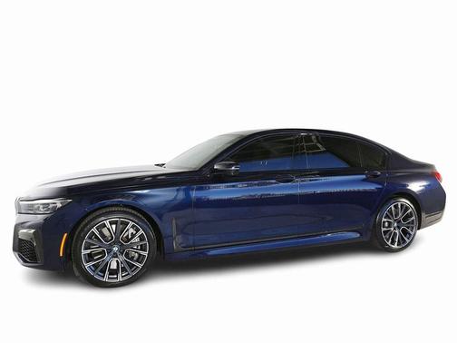 2022 BMW 750 i xDrive