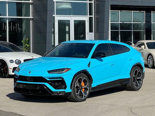 2019 Lamborghini Urus Base