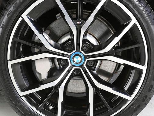 2023 BMW 530e xDrive