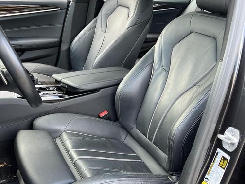 2023 BMW 530e xDrive