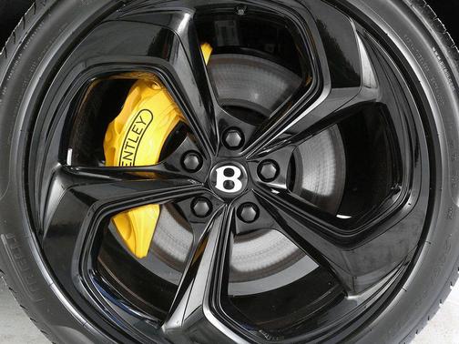 2025 Bentley Bentayga S Black Edition