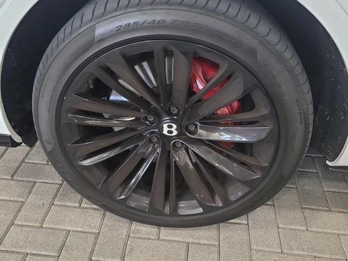 2023 Bentley Bentayga Speed