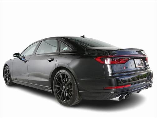 2024 Audi S8 4.0T