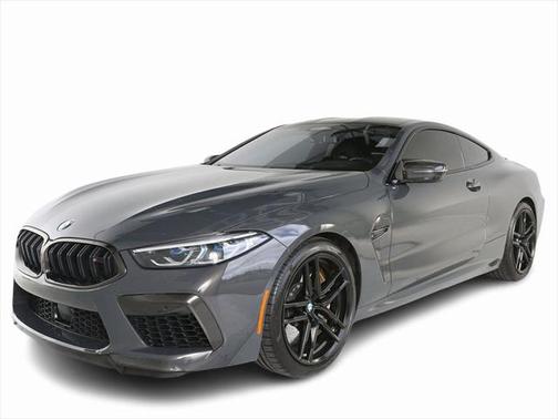 2022 BMW M8 Competition