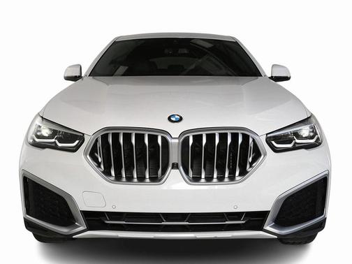 2023 BMW X6 xDrive40i
