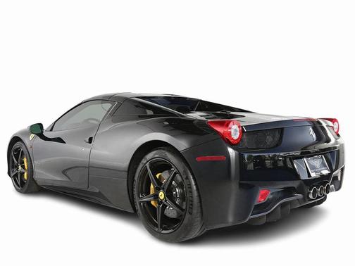 2013 Ferrari 458 Spider Base
