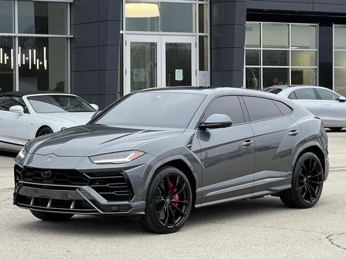 2020 Lamborghini Urus 