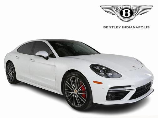 2017 Porsche Panamera Turbo