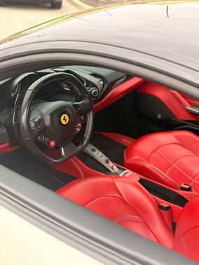 2017 Ferrari 488 GTB Base