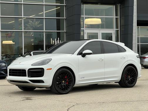 2021 Porsche Cayenne GTS