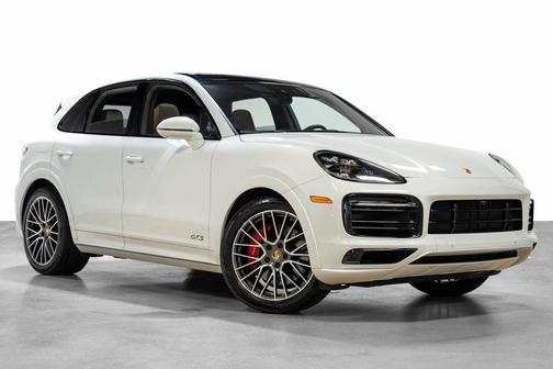 2022 Porsche Cayenne GTS