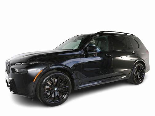 2024 BMW X7 M60i