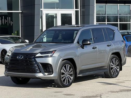 2025 Lexus LX 700h Luxury