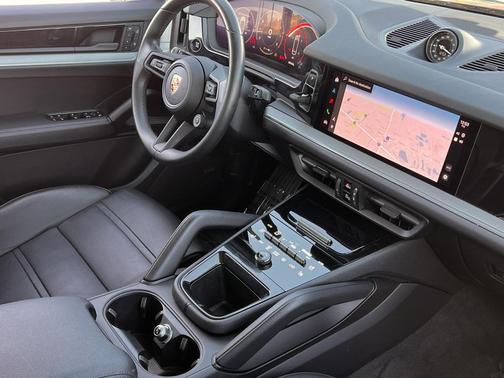 2024 Porsche Cayenne Cayenne