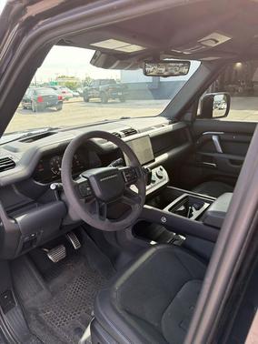 Santorini Black Metallic 2023 Land Rover Defender 110 V8