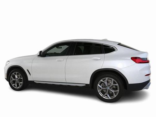2023 BMW X4 xDrive30i