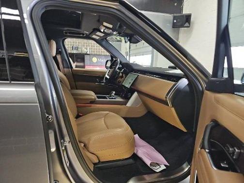2023 Land Rover Range Rover P400 SE
