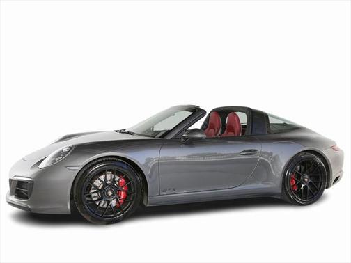 2019 Porsche 911 Targa 4 GTS