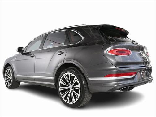 2022 Bentley Bentayga V8