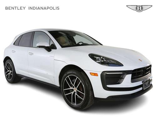 Carrara White Metallic 2023 Porsche Macan Macan