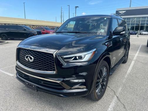 Black 2023 INFINITI QX80 SENSORY AWD