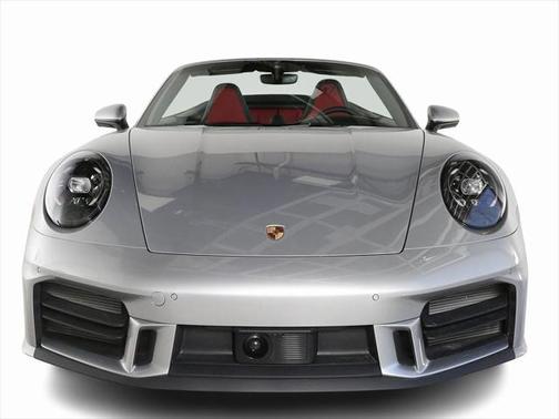2025 Porsche 911 Carrera