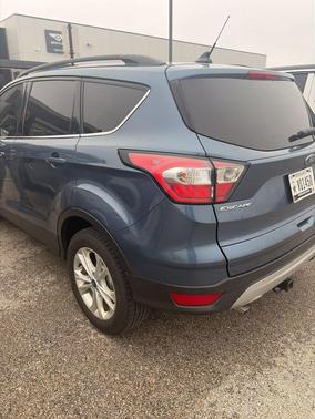 Blue Metallic 2018 Ford Escape SEL