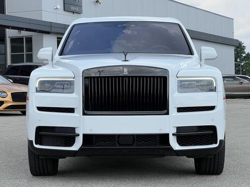 2023 Rolls-Royce Cullinan Black Badge