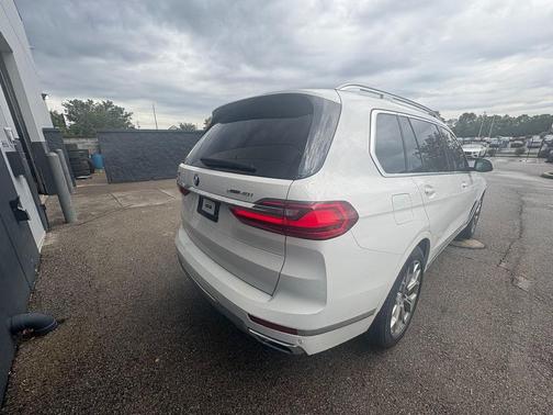2019 BMW X7 xDrive40i