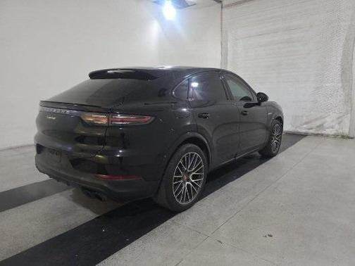 2020 Porsche Cayenne Base