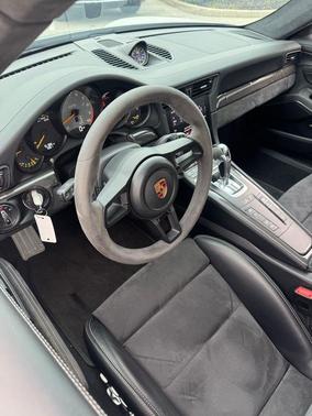 Chalk 2018 Porsche 911 GT3