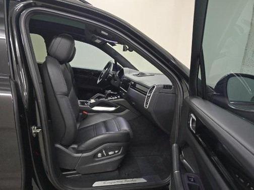 2021 Porsche Cayenne Turbo