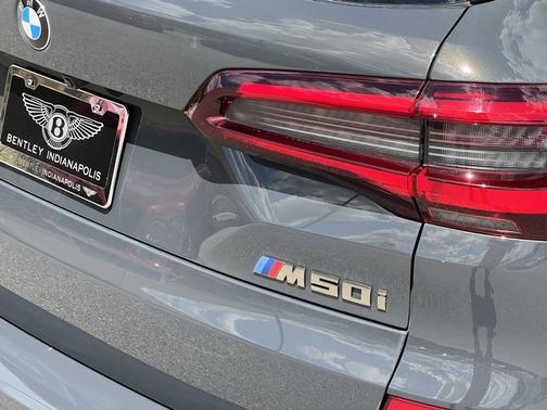 2023 BMW X5 M50i