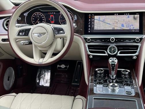 2022 Bentley Flying Spur V8