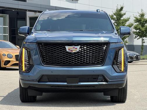 2025 Cadillac Escalade ESV Sport Platinum