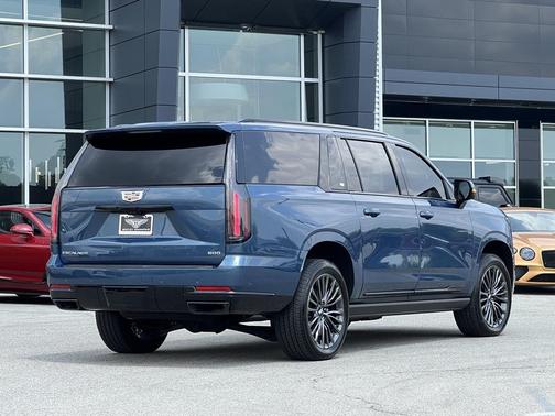 2025 Cadillac Escalade ESV Sport Platinum