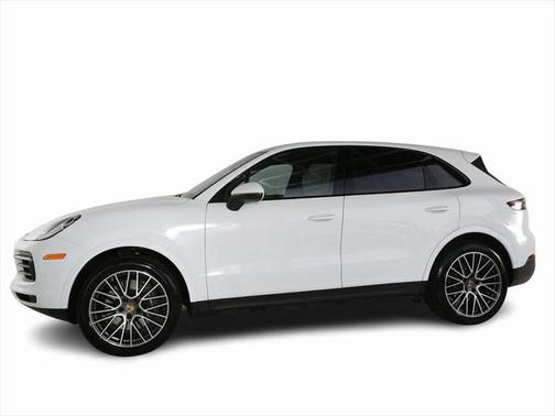 2022 Porsche Cayenne Base